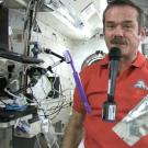 Астронавт наса рассказывает, как жутко ходить в туалет в космосе Туалет в космосе